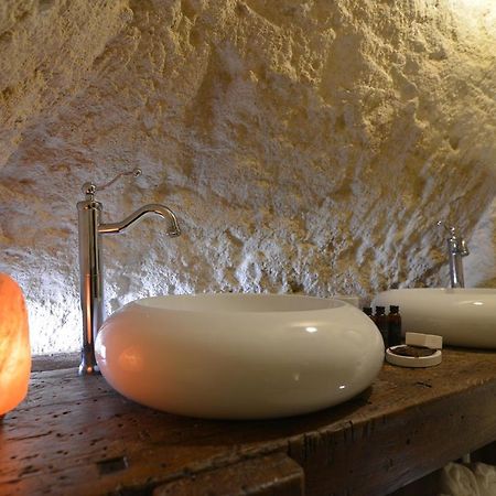 Grotta Gea Luxury Home Con Piscina & Spa Matera Exterior photo